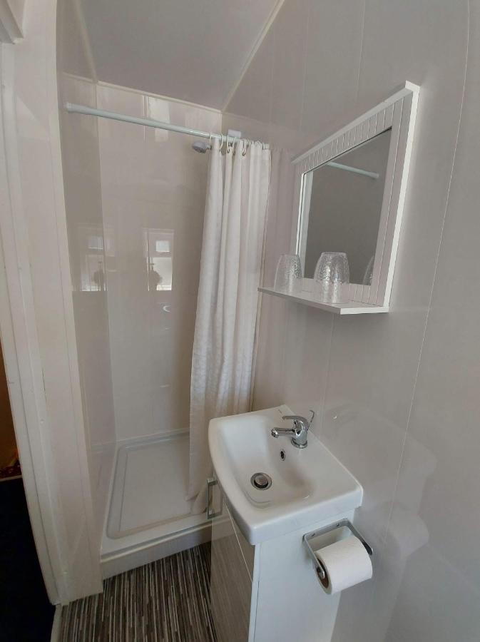 The Clevedon Bed & Breakfast Blackpool Luaran gambar