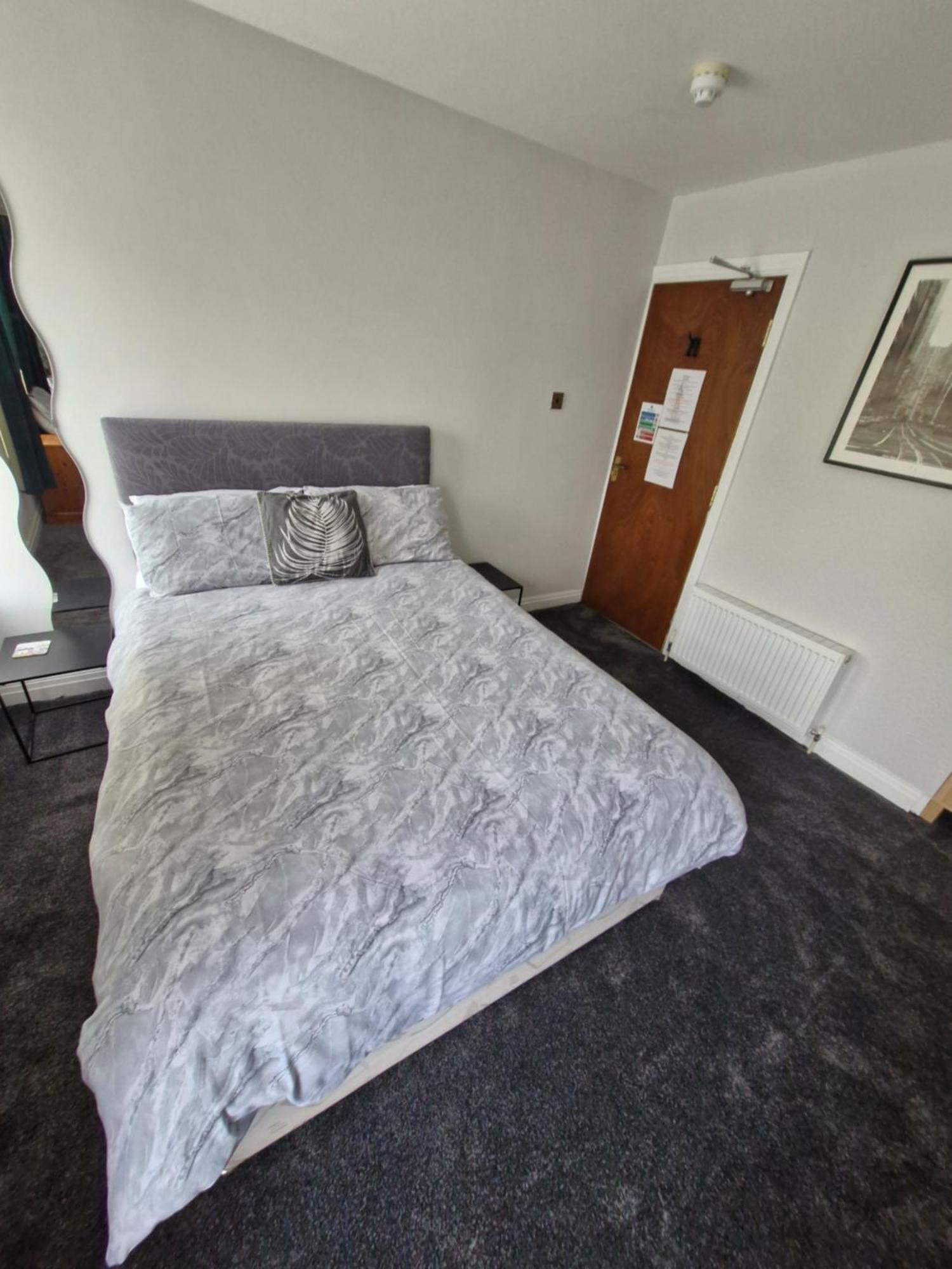 The Clevedon Bed & Breakfast Blackpool Luaran gambar