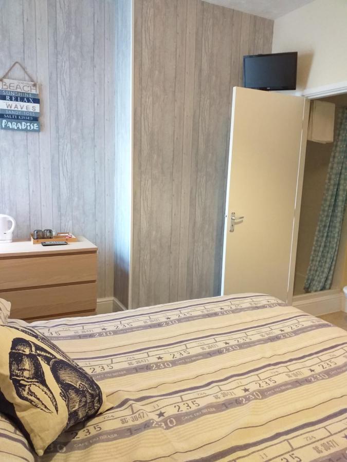 The Clevedon Bed & Breakfast Blackpool Luaran gambar